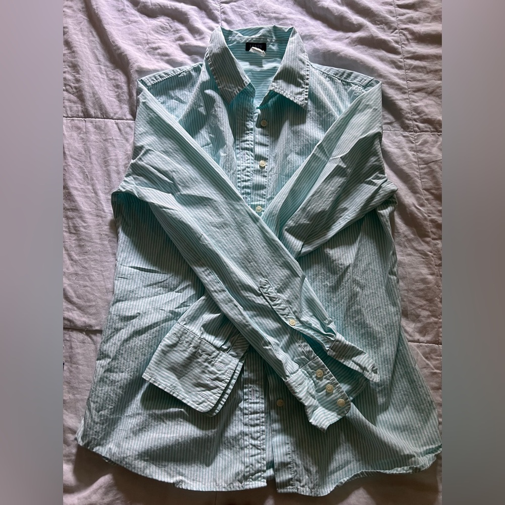 JCrew Women’s long sleeve Button Down